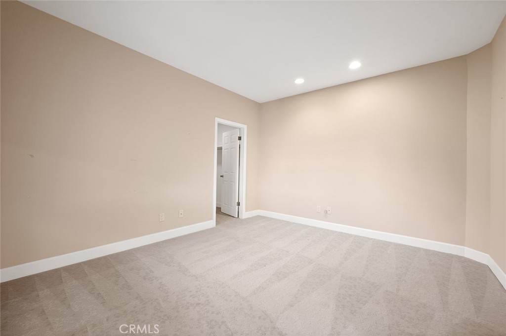 MLS #OC24241082 image #33