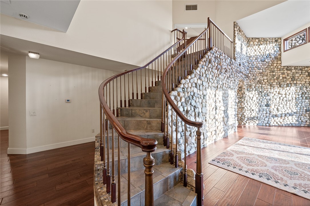 MLS #OC24241082 image #37