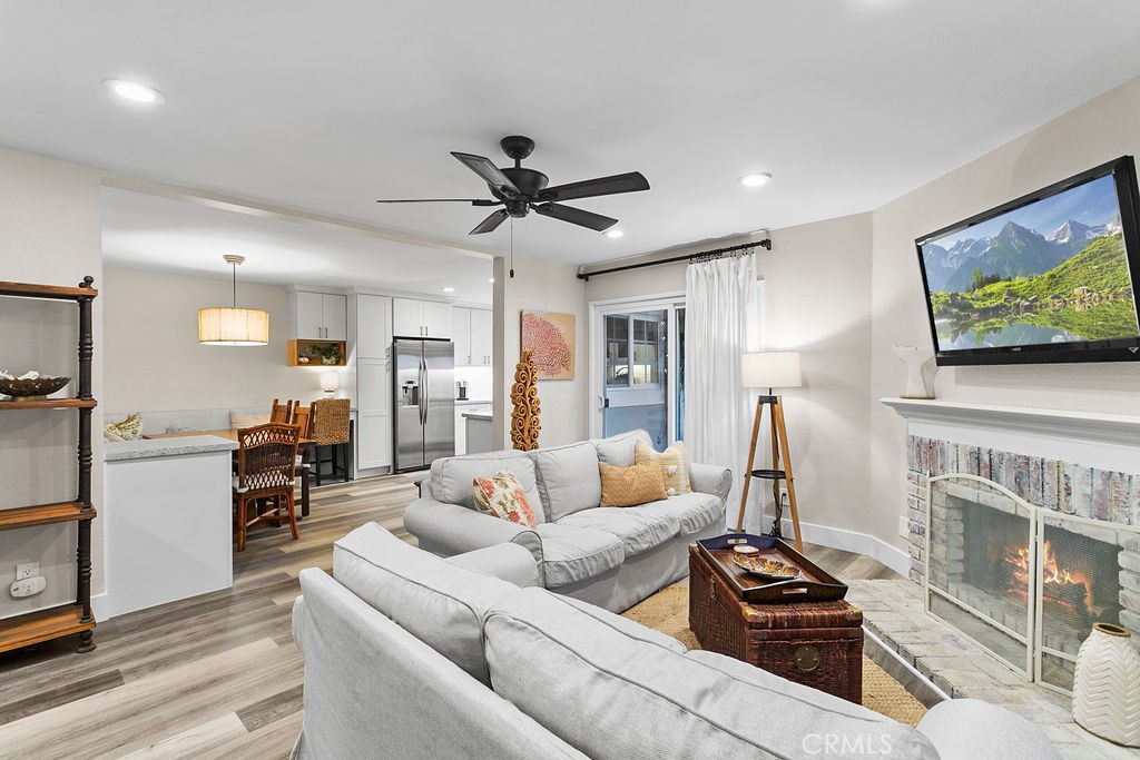 MLS #OC24246739 image #0