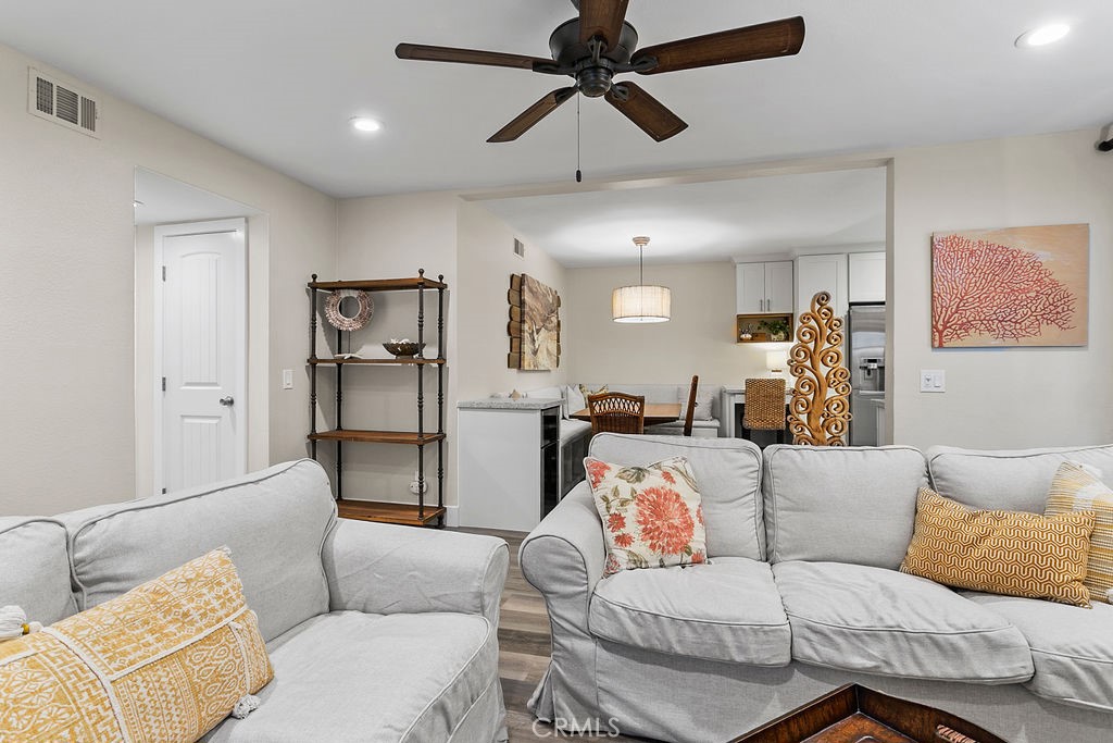 MLS #OC24246739 image #5