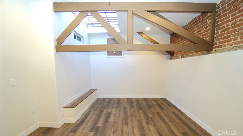 MLS #OC24247523 image #5