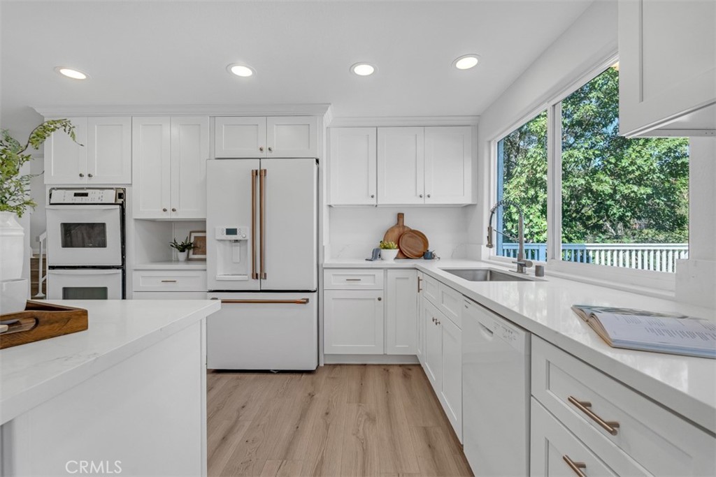 MLS #OC24247941 image #11