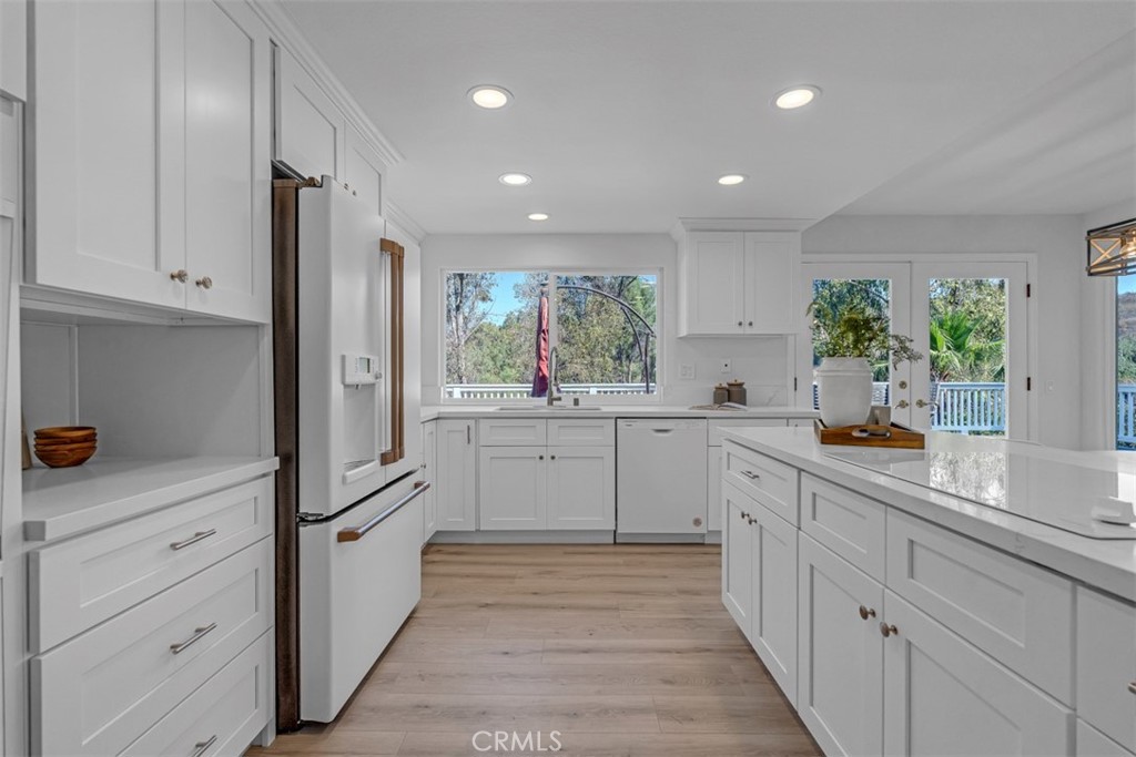 MLS #OC24247941 image #8