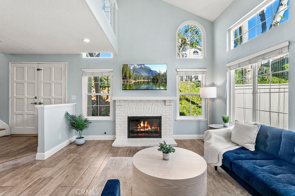 MLS #OC24251452 image #2