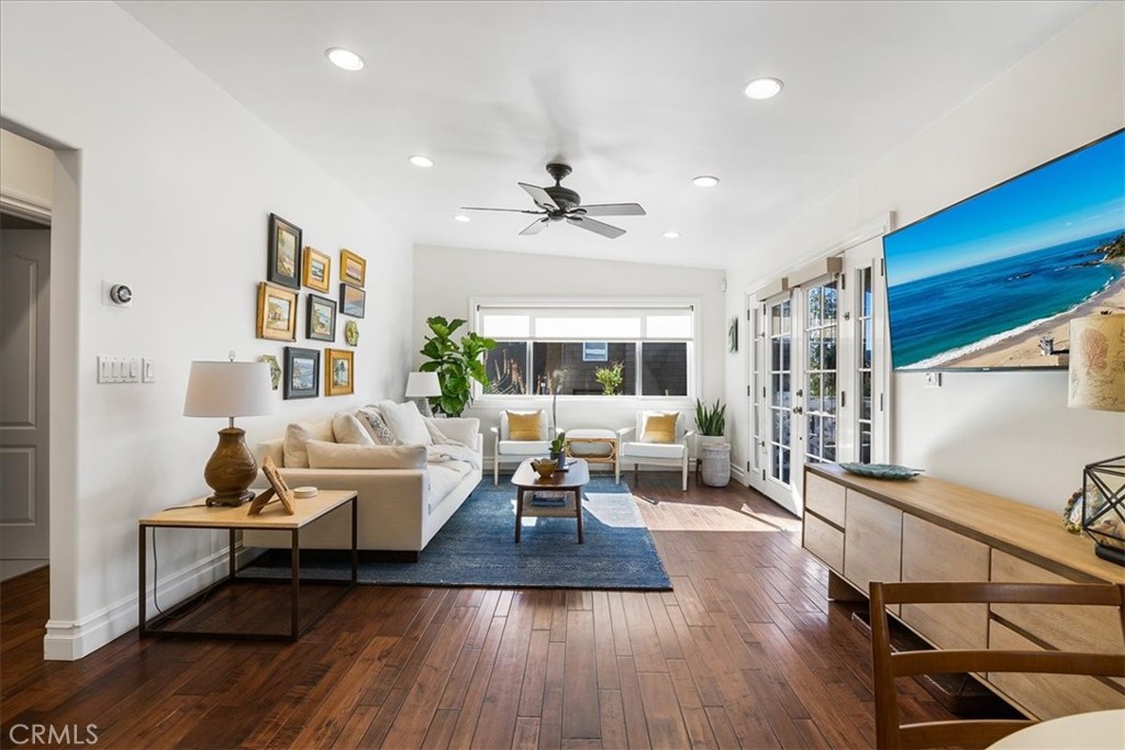 MLS #OC24254959 image #1