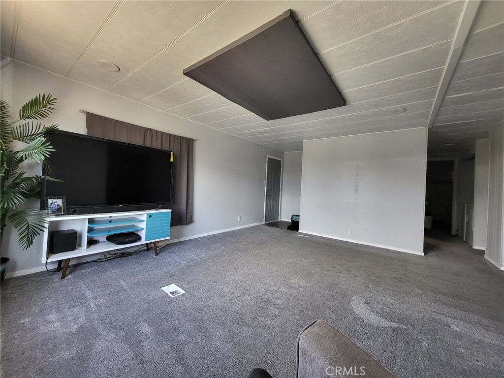 MLS #OC25000269 image #4