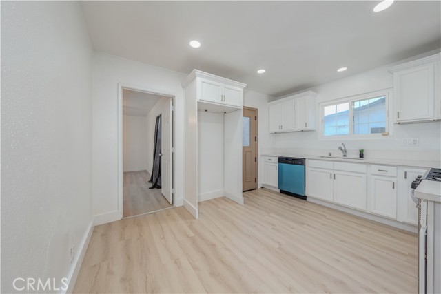 MLS #OC25004057 image #12