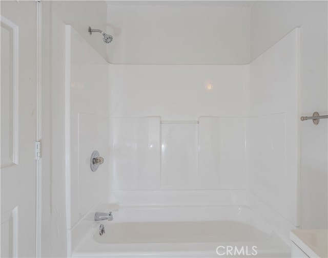 MLS #OC25004057 image #17