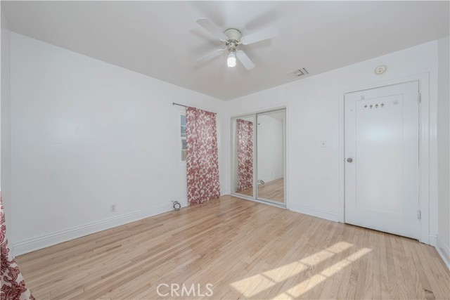 MLS #OC25004057 image #19