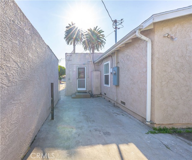 MLS #OC25004057 image #28