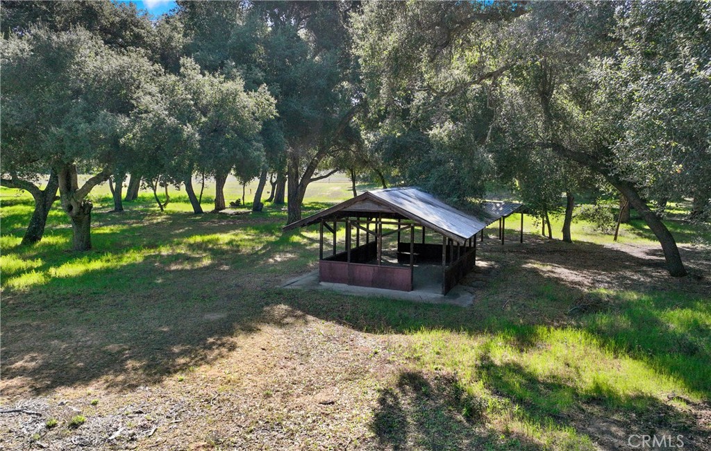 MLS #OC25004389 image #17