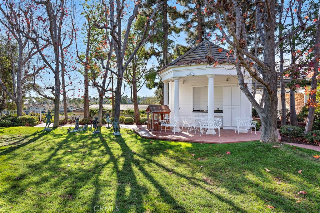 MLS #OC25005919 image #23