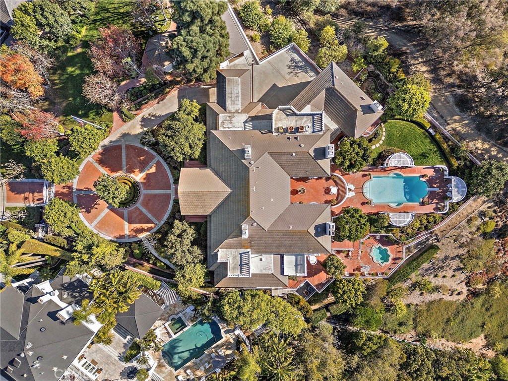 MLS #OC25005919 image #25