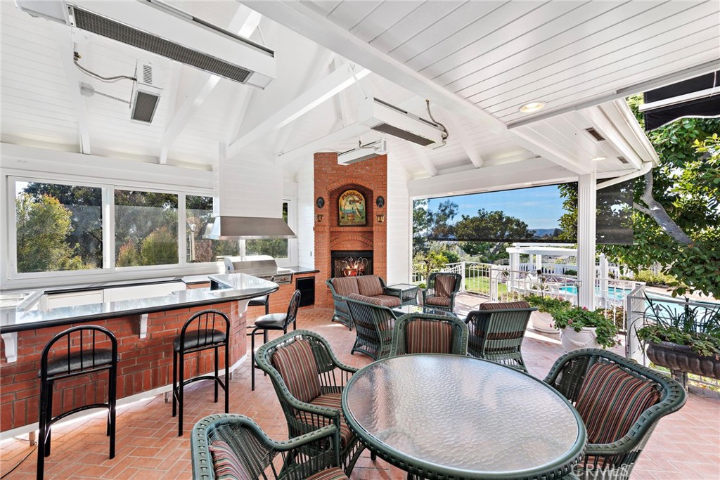 MLS #OC25005919 image #28