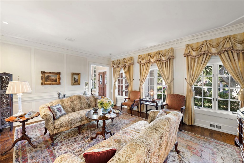 MLS #OC25005919 image #30