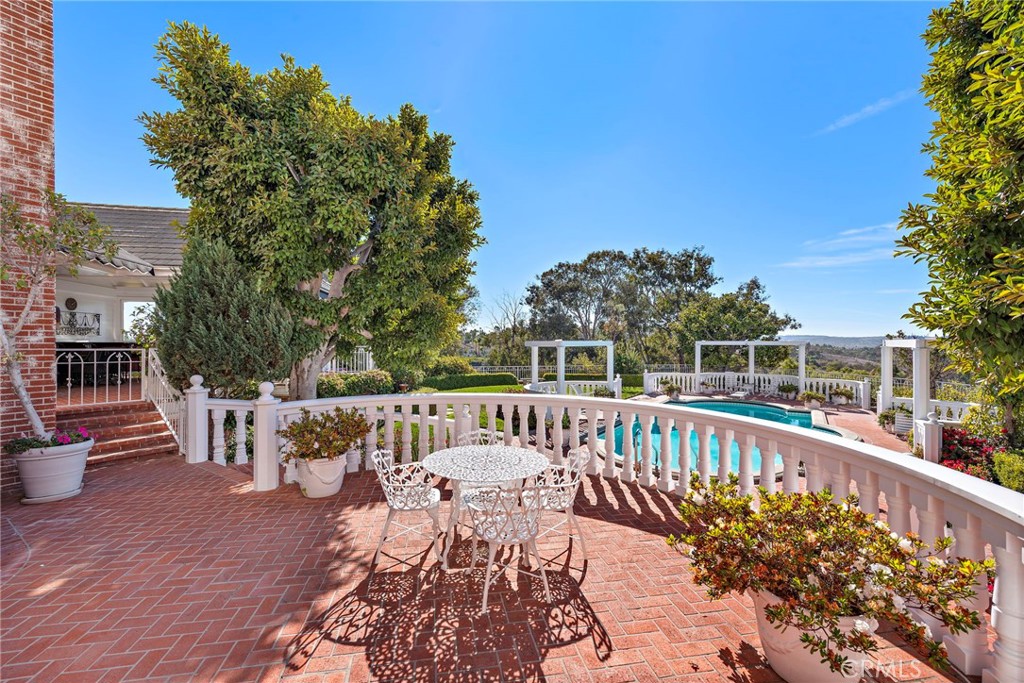 MLS #OC25005919 image #47