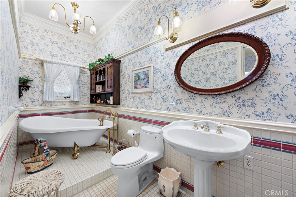 MLS #OC25005919 image #55