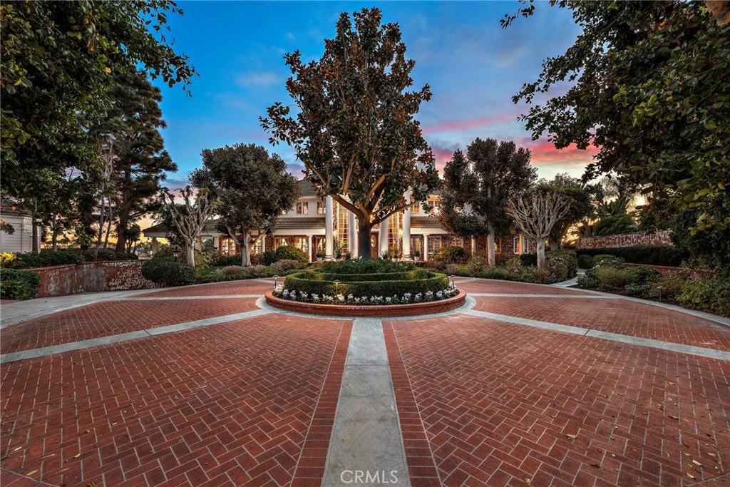 MLS #OC25005919 image #64