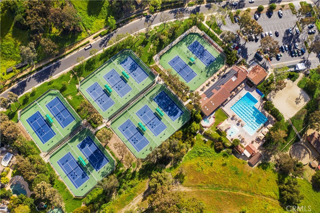 MLS #OC25005919 image #71