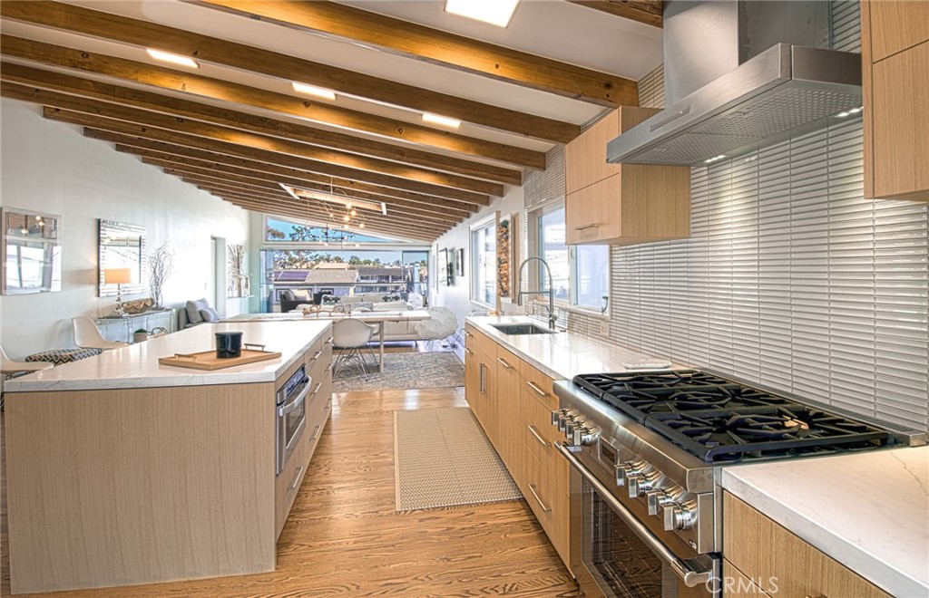 MLS #OC25007124 image #4