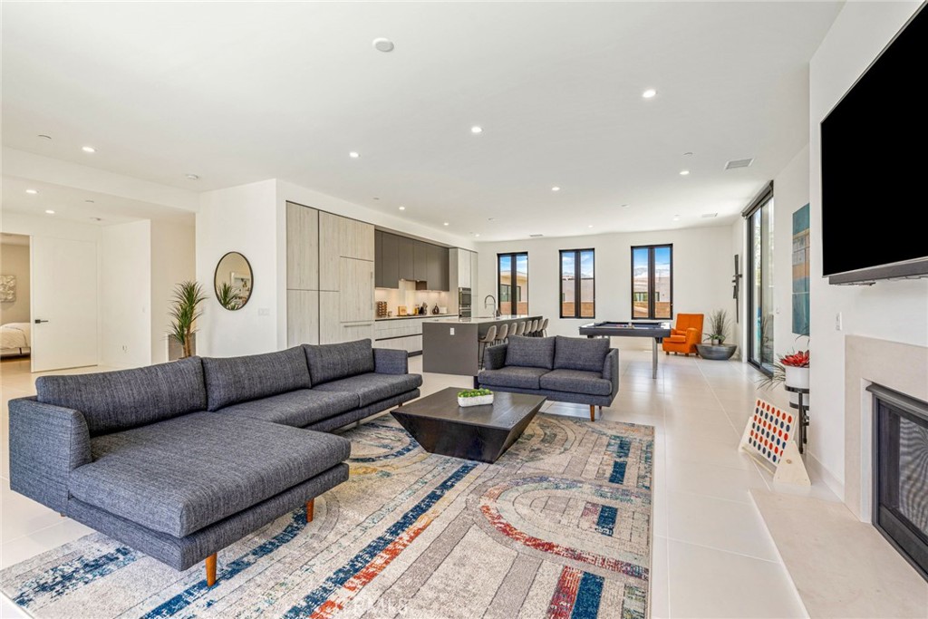 MLS #OC25007202 image #27