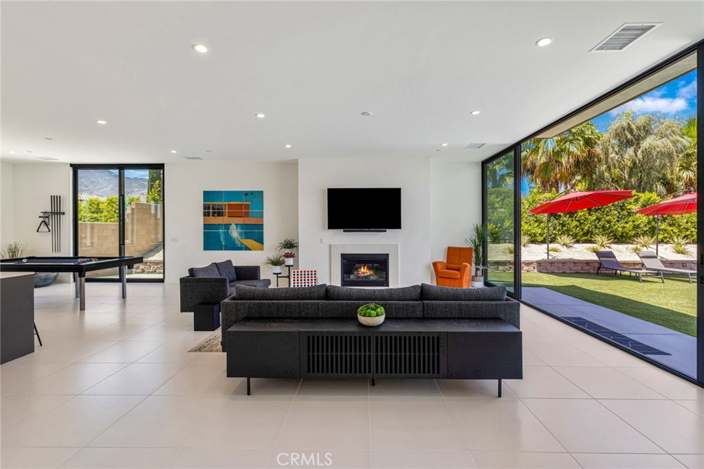 MLS #OC25007202 image #33