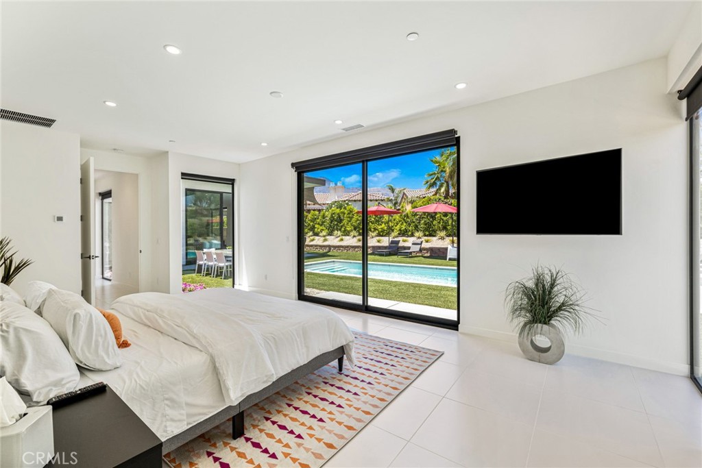 MLS #OC25007202 image #36