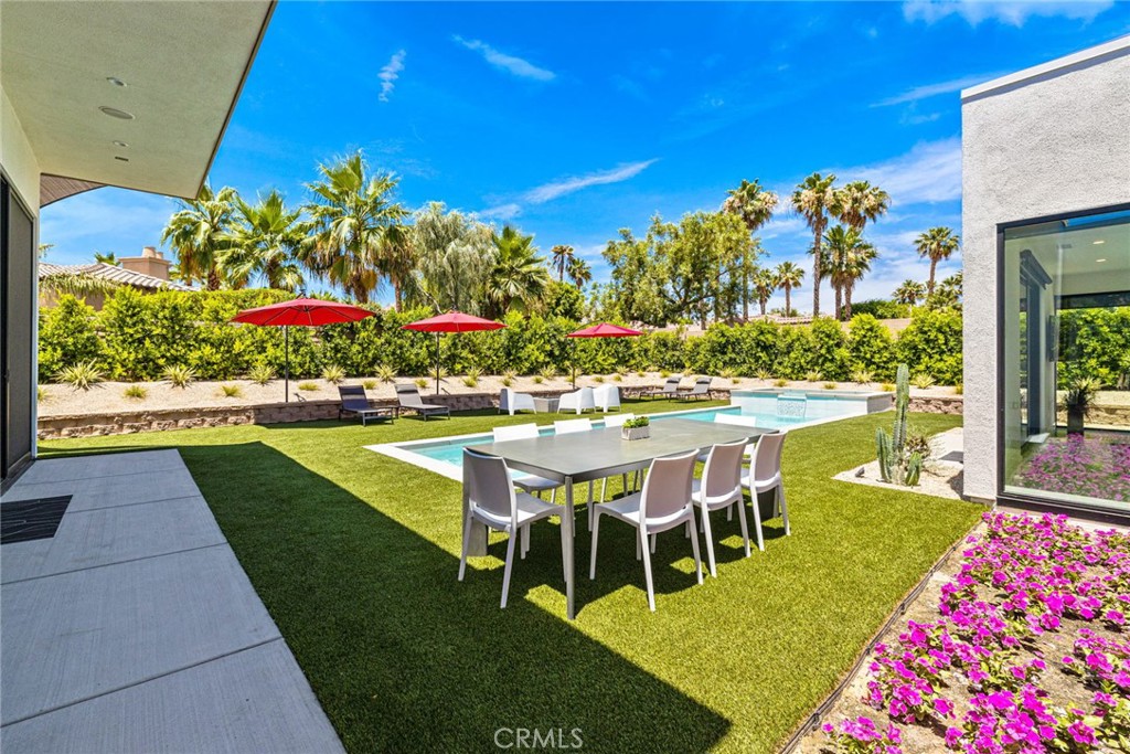 MLS #OC25007202 image #9