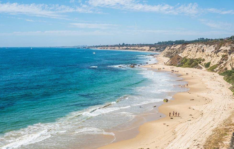 MLS #OC25007659 image #19