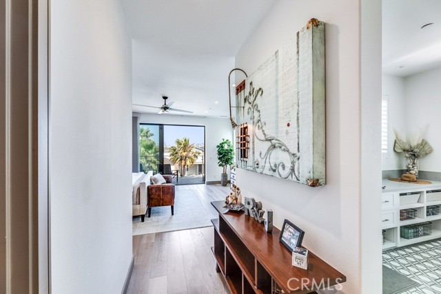 MLS #OC25009047 image #15