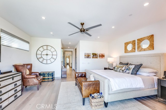 MLS #OC25009047 image #22