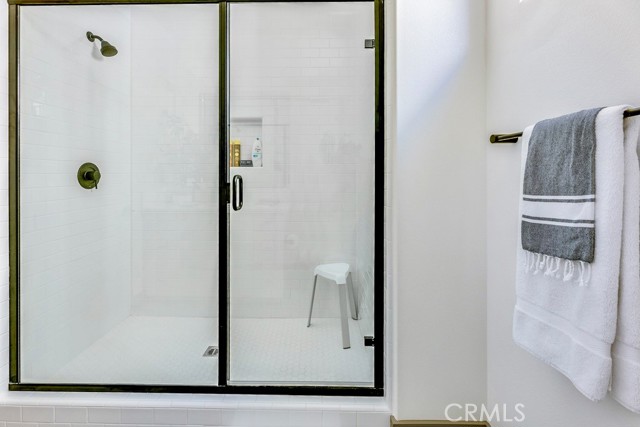 MLS #OC25009047 image #29