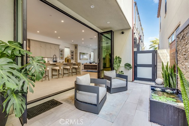 MLS #OC25009047 image #7