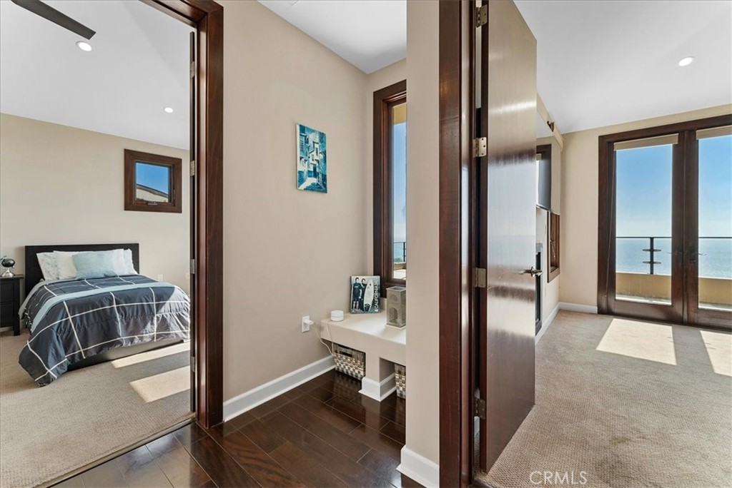 MLS #OC25009076 image #33