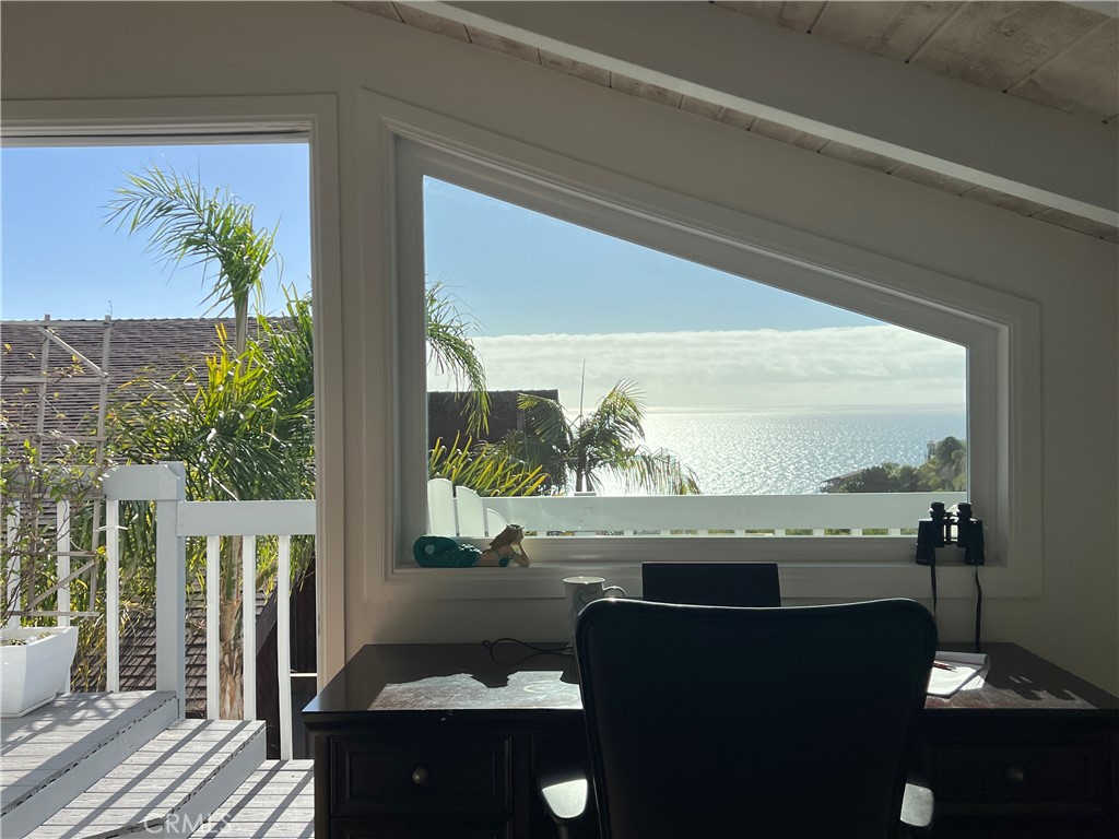 MLS #OC25009475 image #28