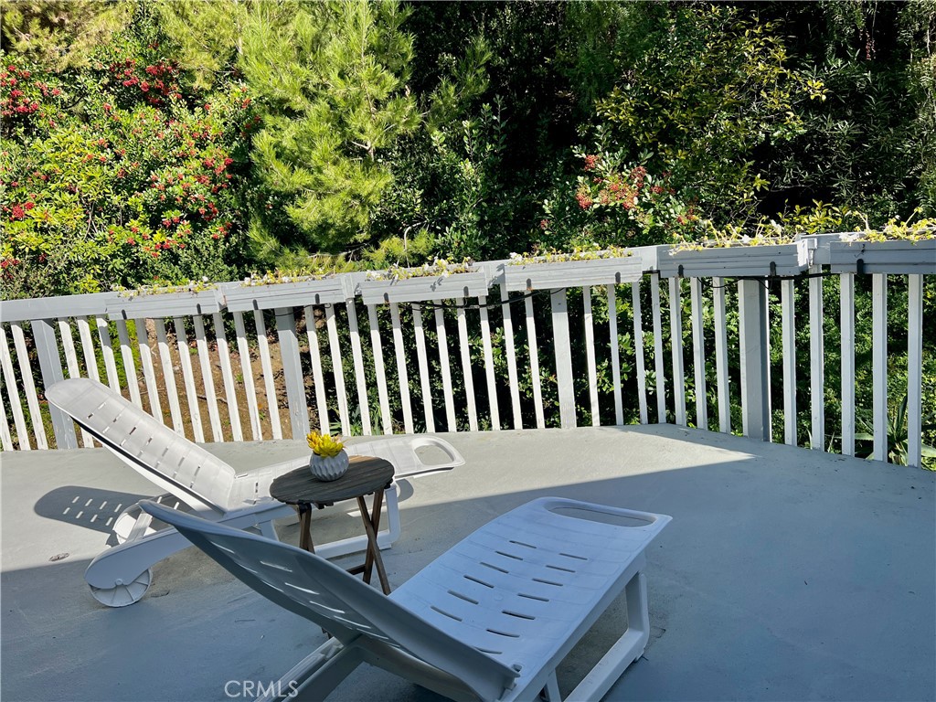 MLS #OC25009475 image #40