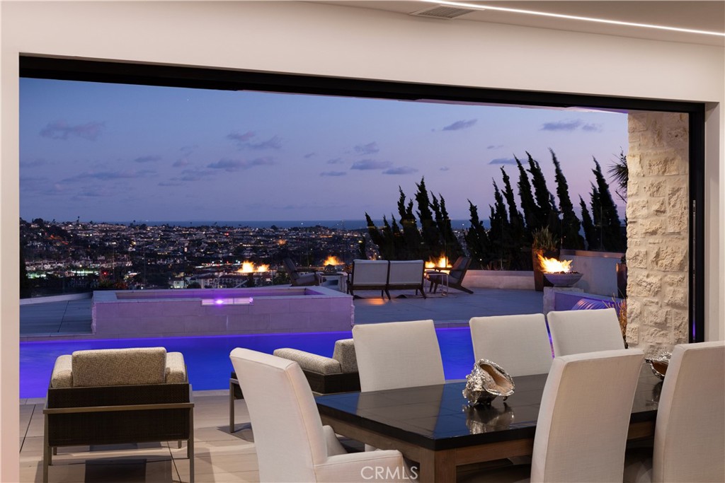 MLS #OC25010978 image #17