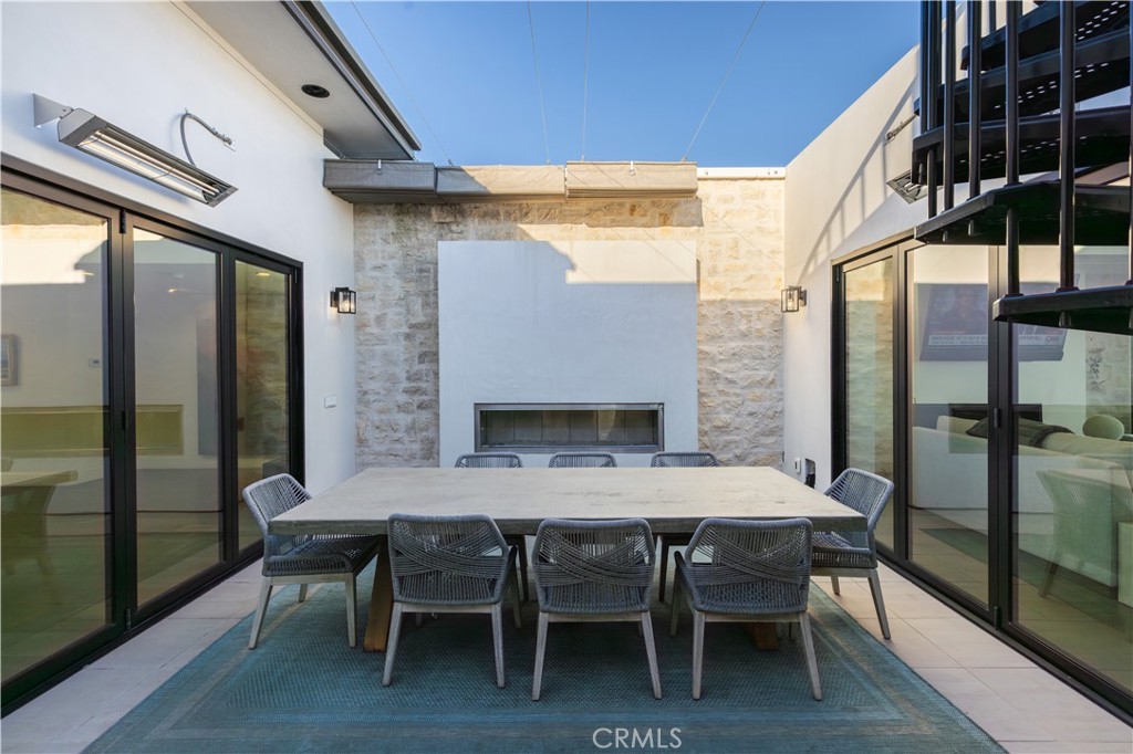 MLS #OC25010978 image #26