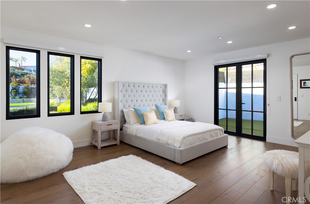 MLS #OC25010978 image #31