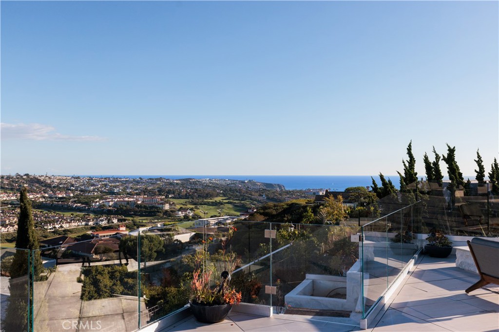 MLS #OC25010978 image #6