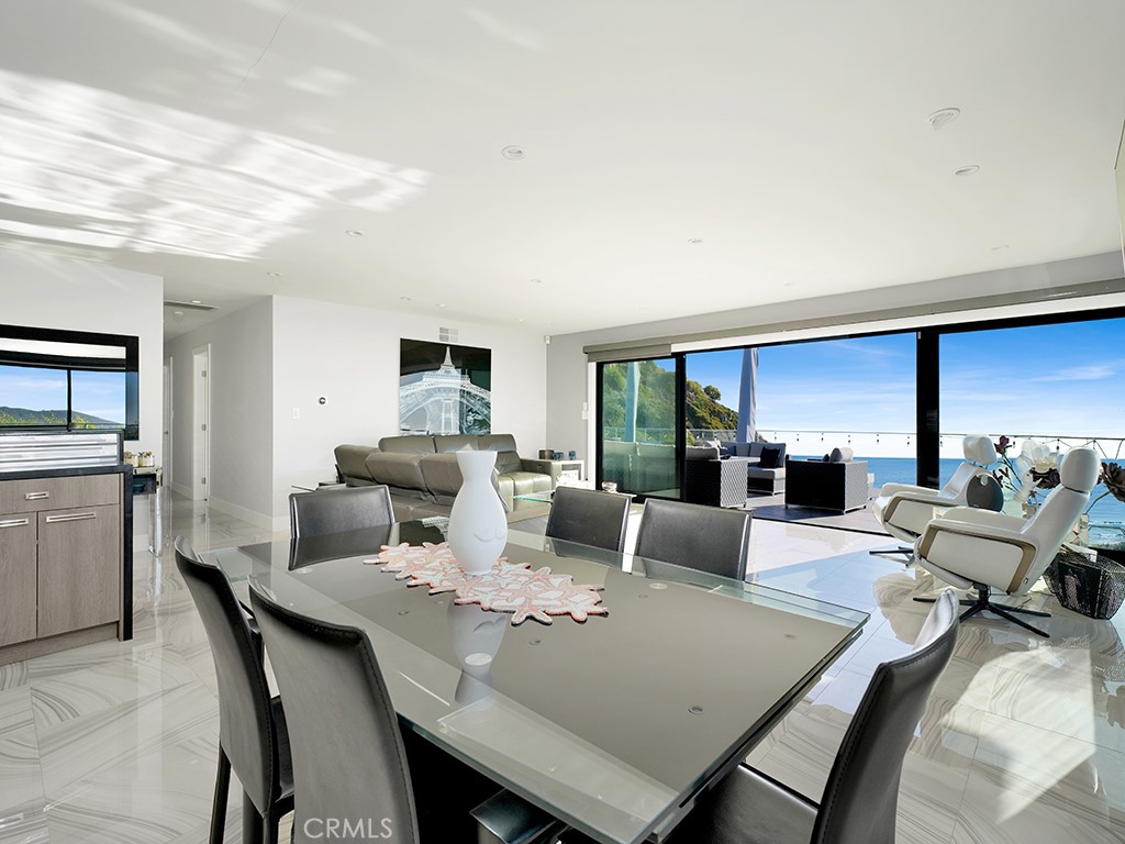 MLS #OC25014063 image #11