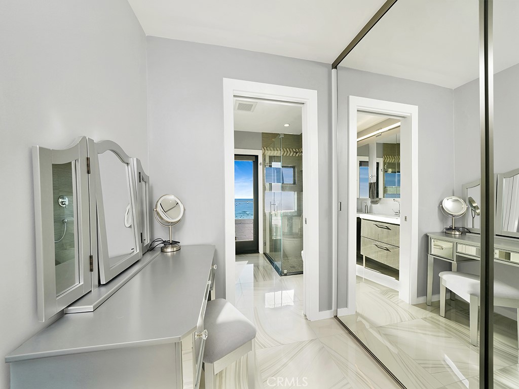 MLS #OC25014063 image #26