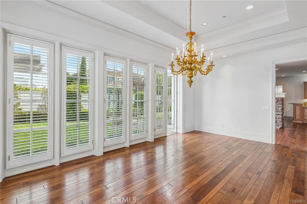 MLS #OC25014862 image #11