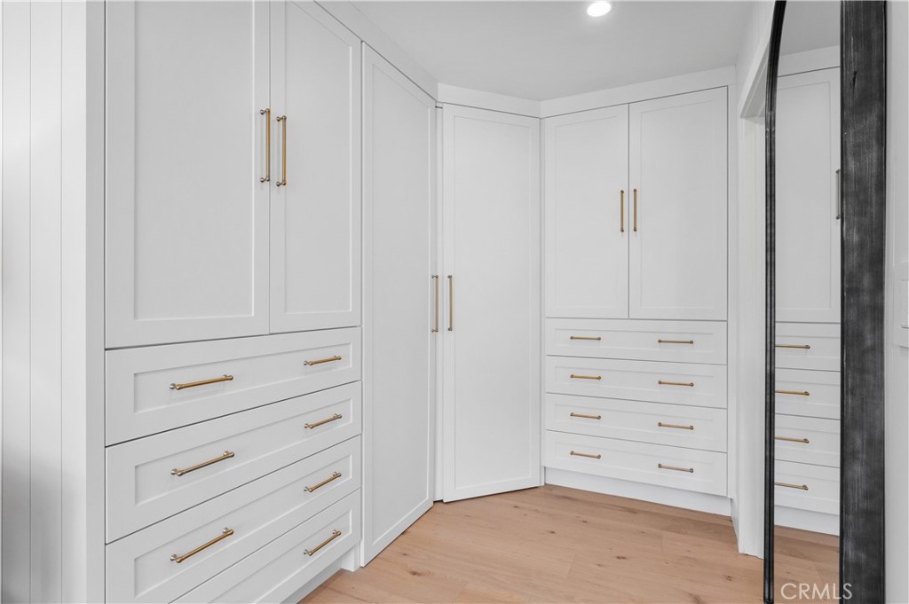 MLS #OC25018479 image #27