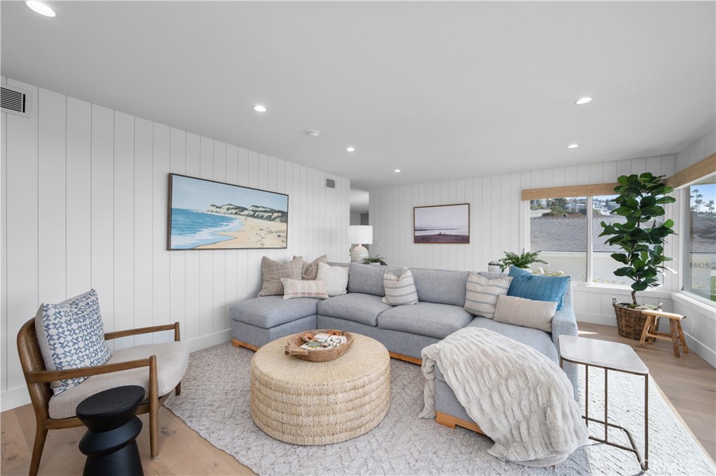 MLS #OC25018479 image #5