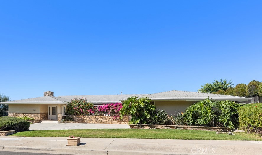 MLS #OC25018672 image #1