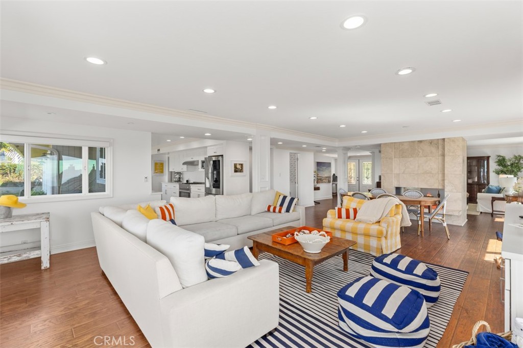 MLS #OC25018672 image #12