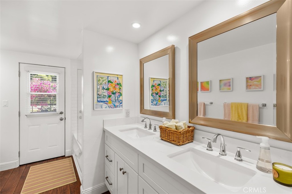 MLS #OC25018672 image #22