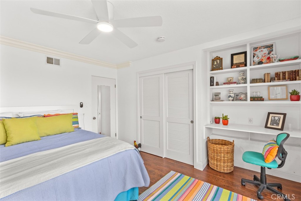 MLS #OC25018672 image #24