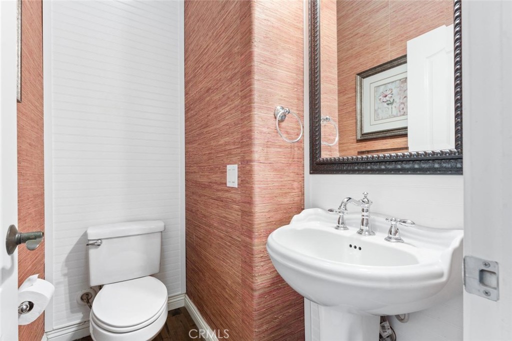 MLS #OC25018923 image #16